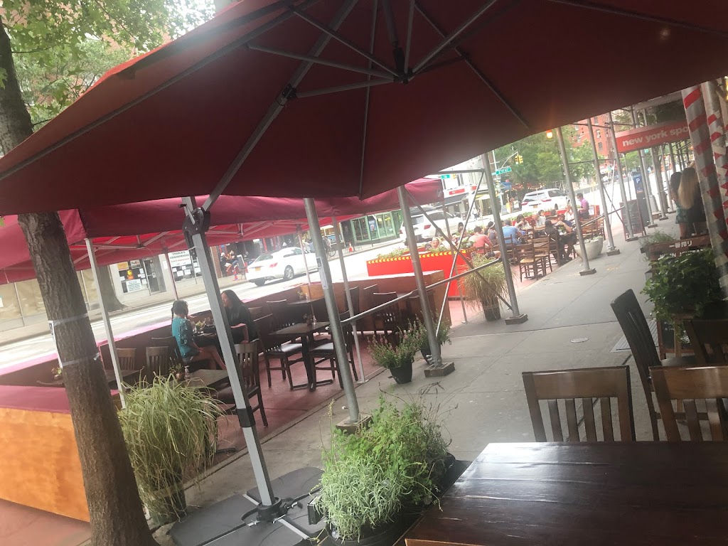 Momokawa | restaurant | 1466 1st Ave., New York, NY 10075, USA | 2122560403 OR +1 212-256-0403