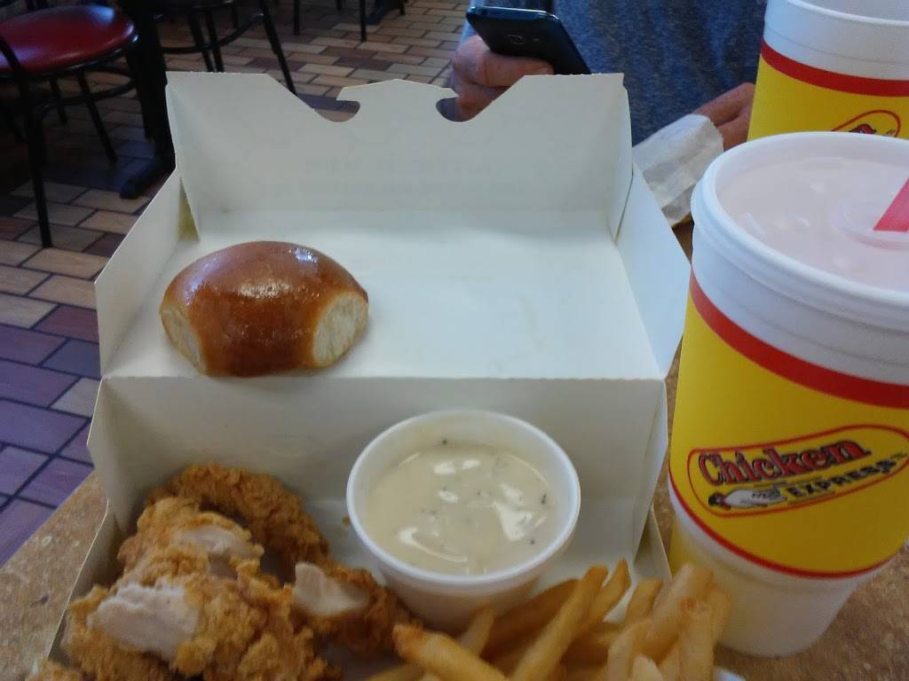 Chicken Express | restaurant | 1014 W Moore Ave, Terrell, TX 75160, USA | 9725512449 OR +1 972-551-2449