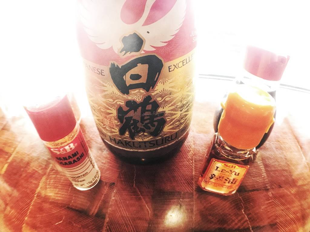 Johnny Noodle King | restaurant | 2601 W Fort St, Detroit, MI 48216, USA | 3133097946 OR +1 313-309-7946