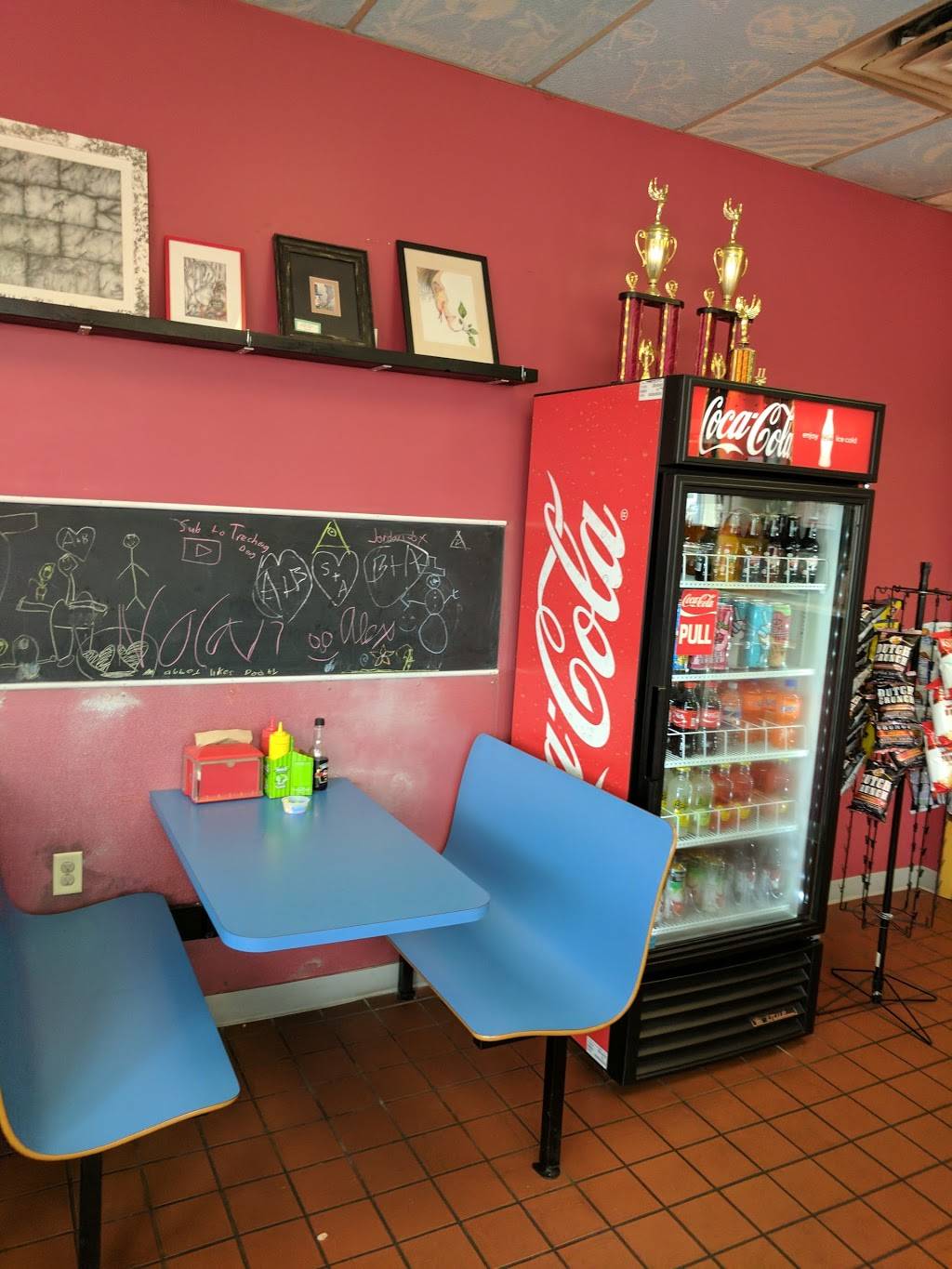 Bobaloons | restaurant | 1700 Ludington St, Escanaba, MI 49829, USA | 9067896169 OR +1 906-789-6169