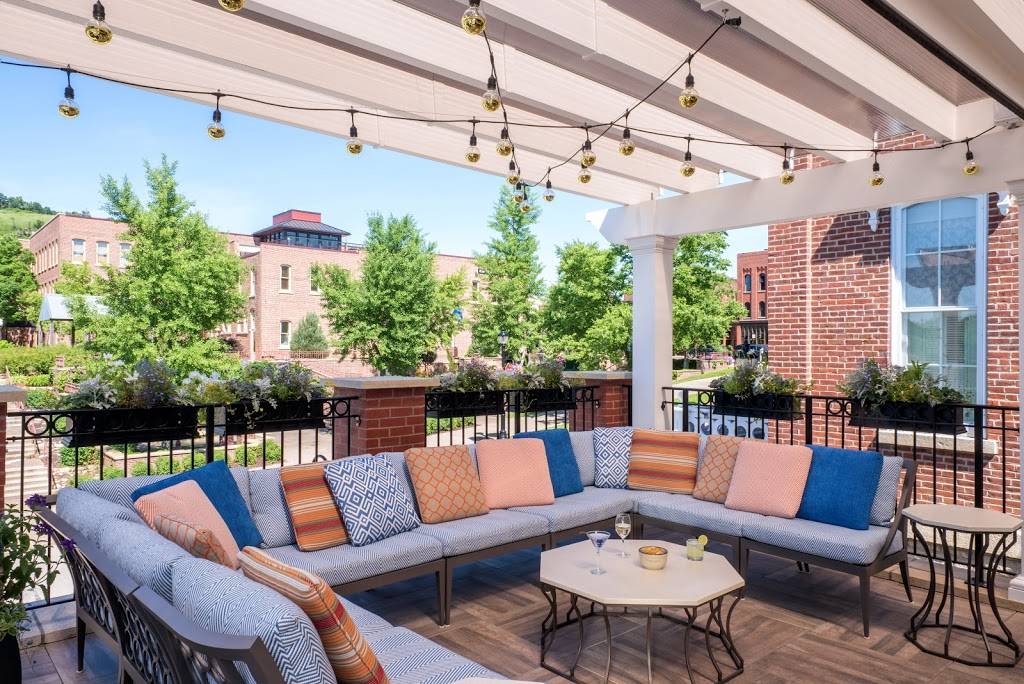 The Veranda | night club | 406 Main St, Red Wing, MN 55066, USA | 6513855544 OR +1 651-385-5544