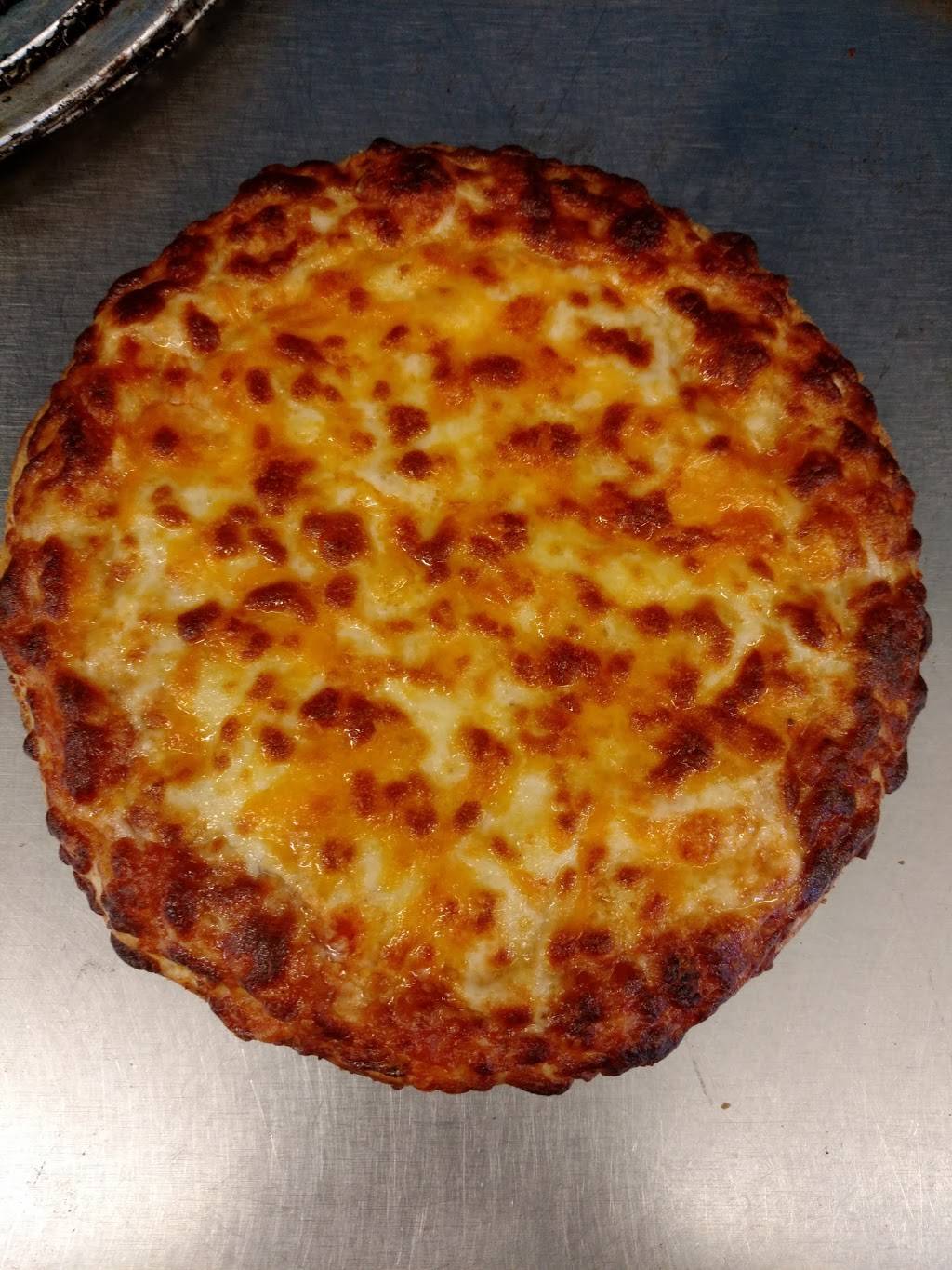 Gs Pizza World | restaurant | 15692 W Akron-Canfield Rd, Berlin Center, OH 44401, USA | 3305470088 OR +1 330-547-0088