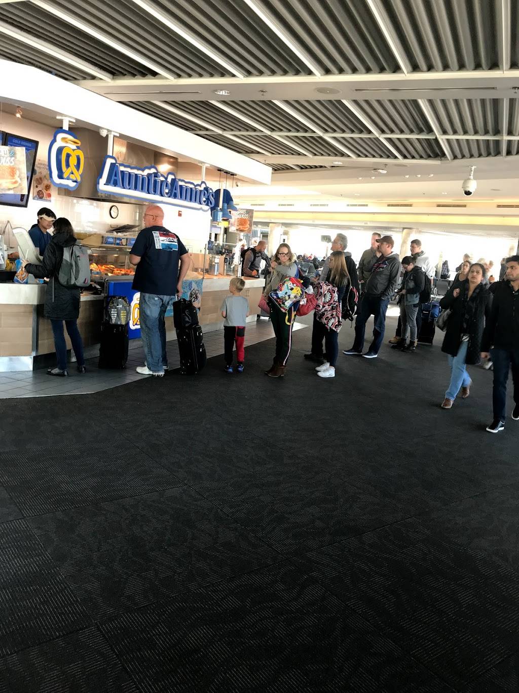 Auntie Annes | cafe | BAA MD, Baltimore, MD 21240, USA | 4108598240 OR +1 410-859-8240