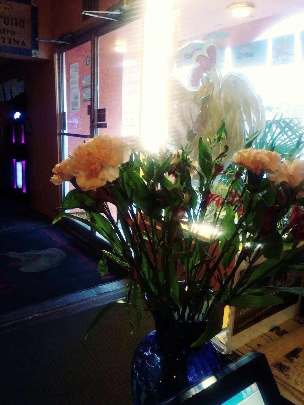 Gallo De Oro Mexican Restaurant | restaurant | 10015 Main St, Bothell, WA 98011, USA | 4254879554 OR +1 425-487-9554