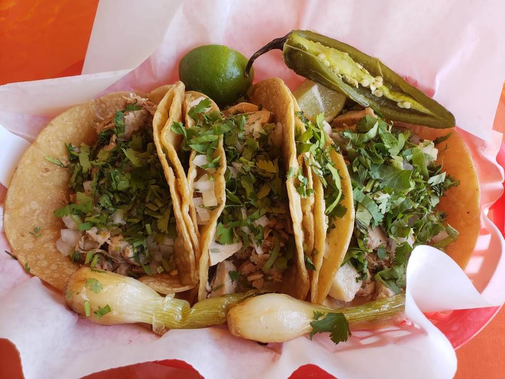 Taqueria Tres Hermanos | restaurant | 525 Fulton St, Wausau, WI 54403, USA | 7158435819 OR +1 715-843-5819