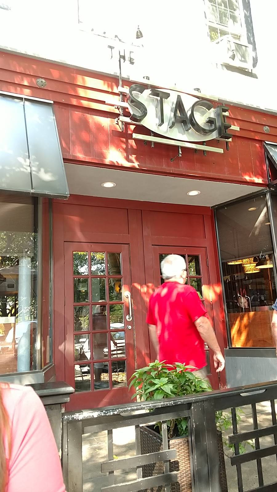 Stage Restaurant | restaurant | 30 Central Square, Keene, NH 03431, USA | 6033578389 OR +1 603-357-8389