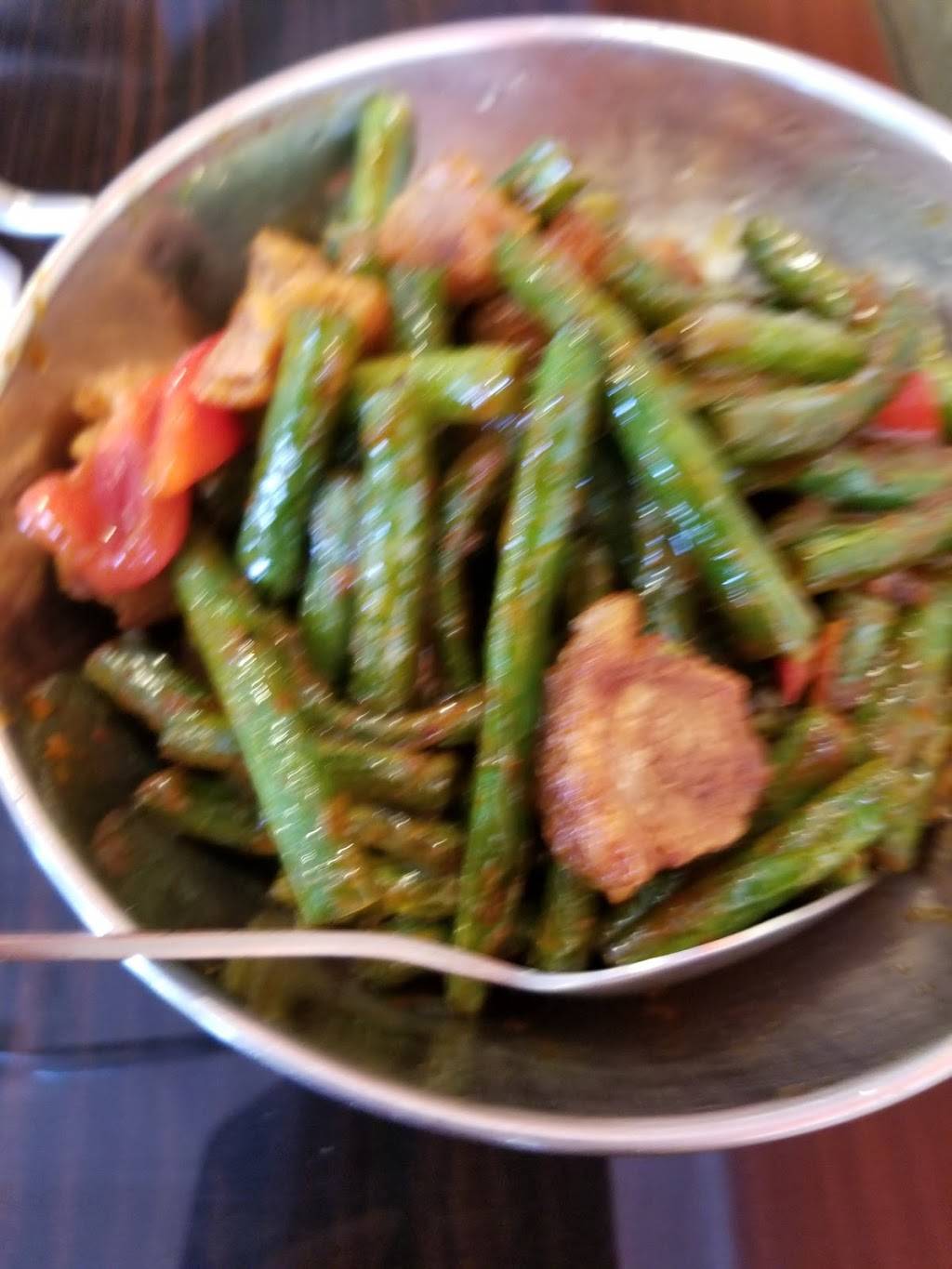 Thai Fiesta Cafe | restaurant | 8408 Alondra Blvd, Paramount, CA 90723, USA | 5627883016 OR +1 562-788-3016