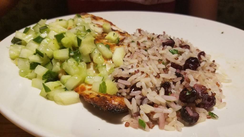 Applebees Grill + Bar | restaurant | 2505 Emmons Ave, Brooklyn, NY 11235, USA | 7187694889 OR +1 718-769-4889