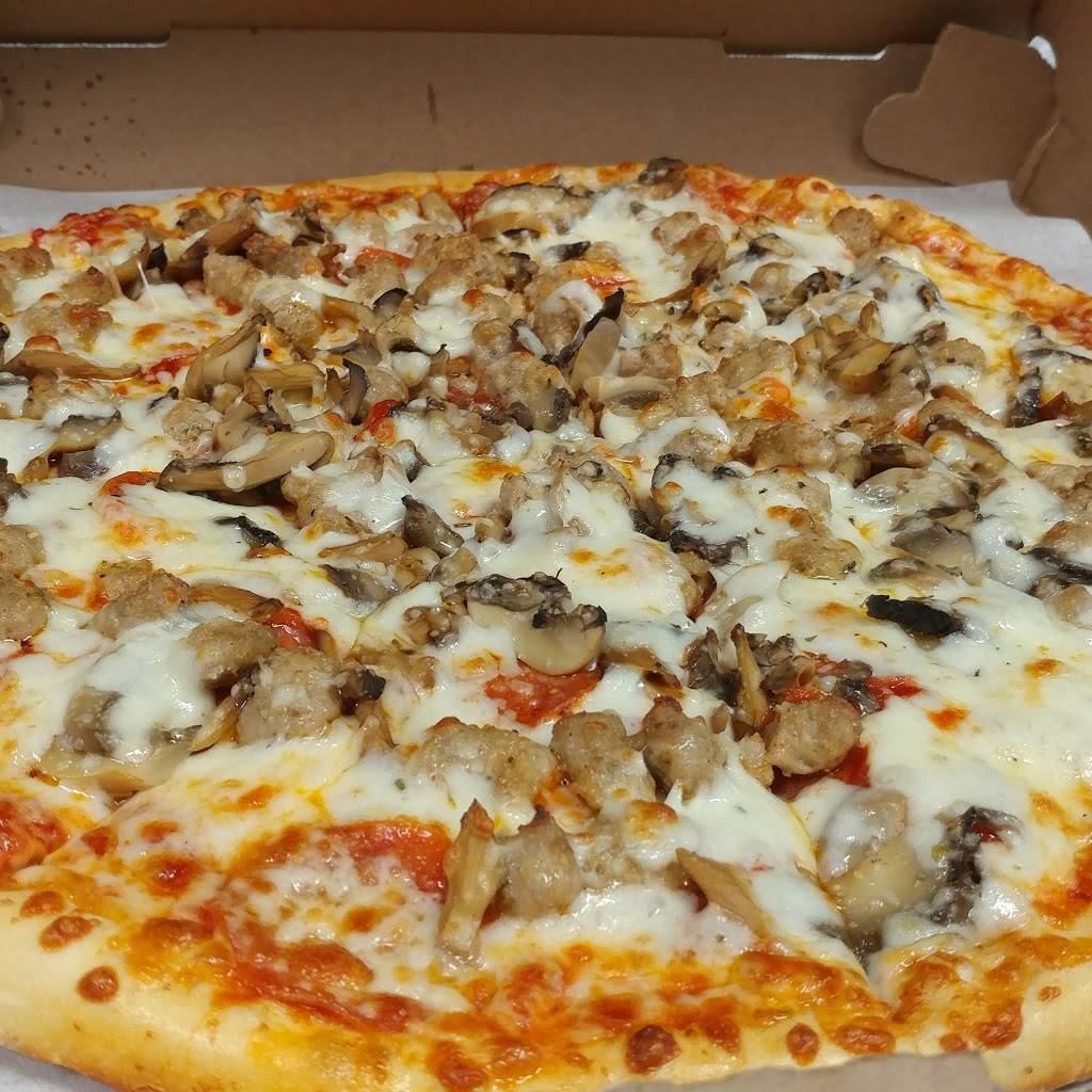 Vizzinis Pizza N Subs | restaurant | 1370 Cape St Claire Rd, Annapolis, MD 21409, USA | 4107578600 OR +1 410-757-8600