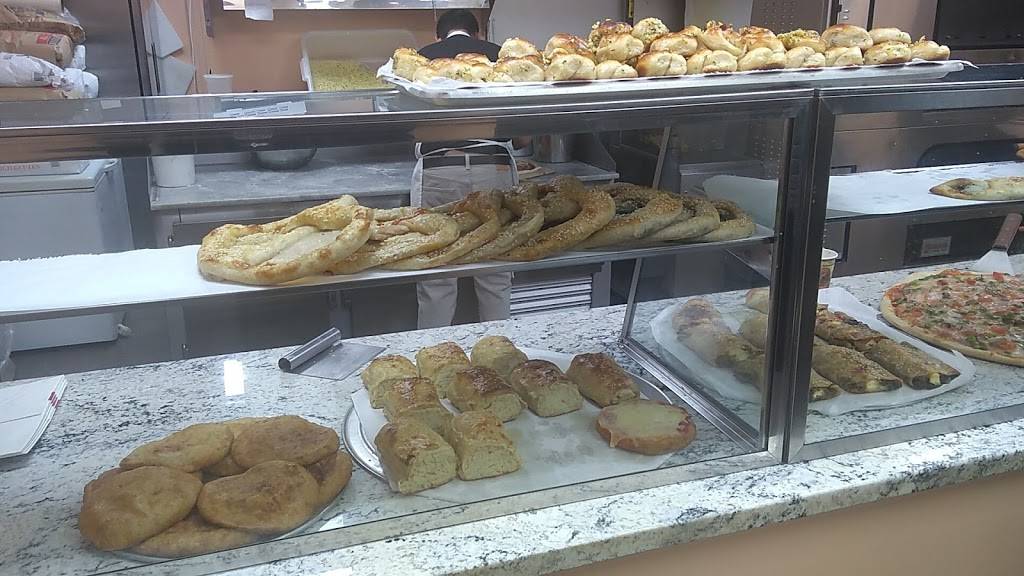 Moishes pizza & dairy restaurant | restaurant | 4416 Fort Hamilton Pkwy, Brooklyn, NY 11219, USA | 7183091101 OR +1 718-309-1101