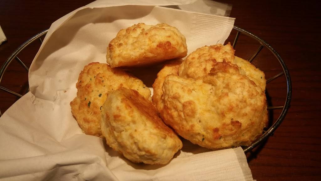 Red Lobster | restaurant | 3564 Springdale Rd, Cincinnati, OH 45251, USA | 5133858151 OR +1 513-385-8151