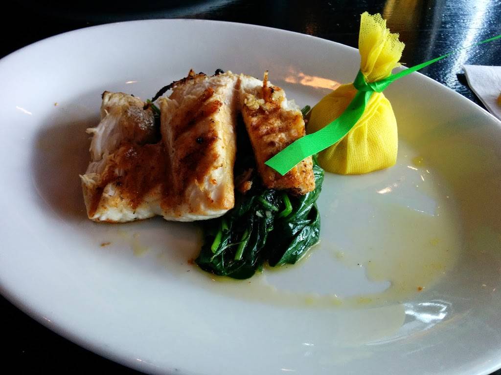 Shulas 347 Grill | restaurant | 2974 International Pkwy, Lake Mary, FL 32746, USA | 4075313567 OR +1 407-531-3567