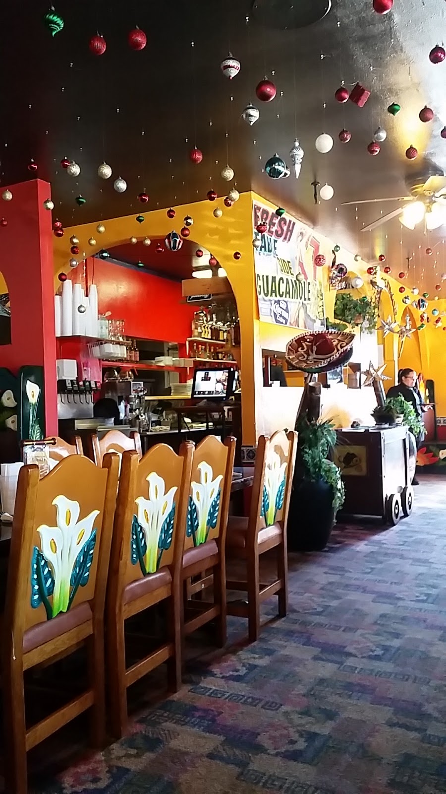 Puerto Vallarta A Family Mexican Restaurant | restaurant | 102 Montague Rd, Yreka, CA 96097, USA | 5308422257 OR +1 530-842-2257