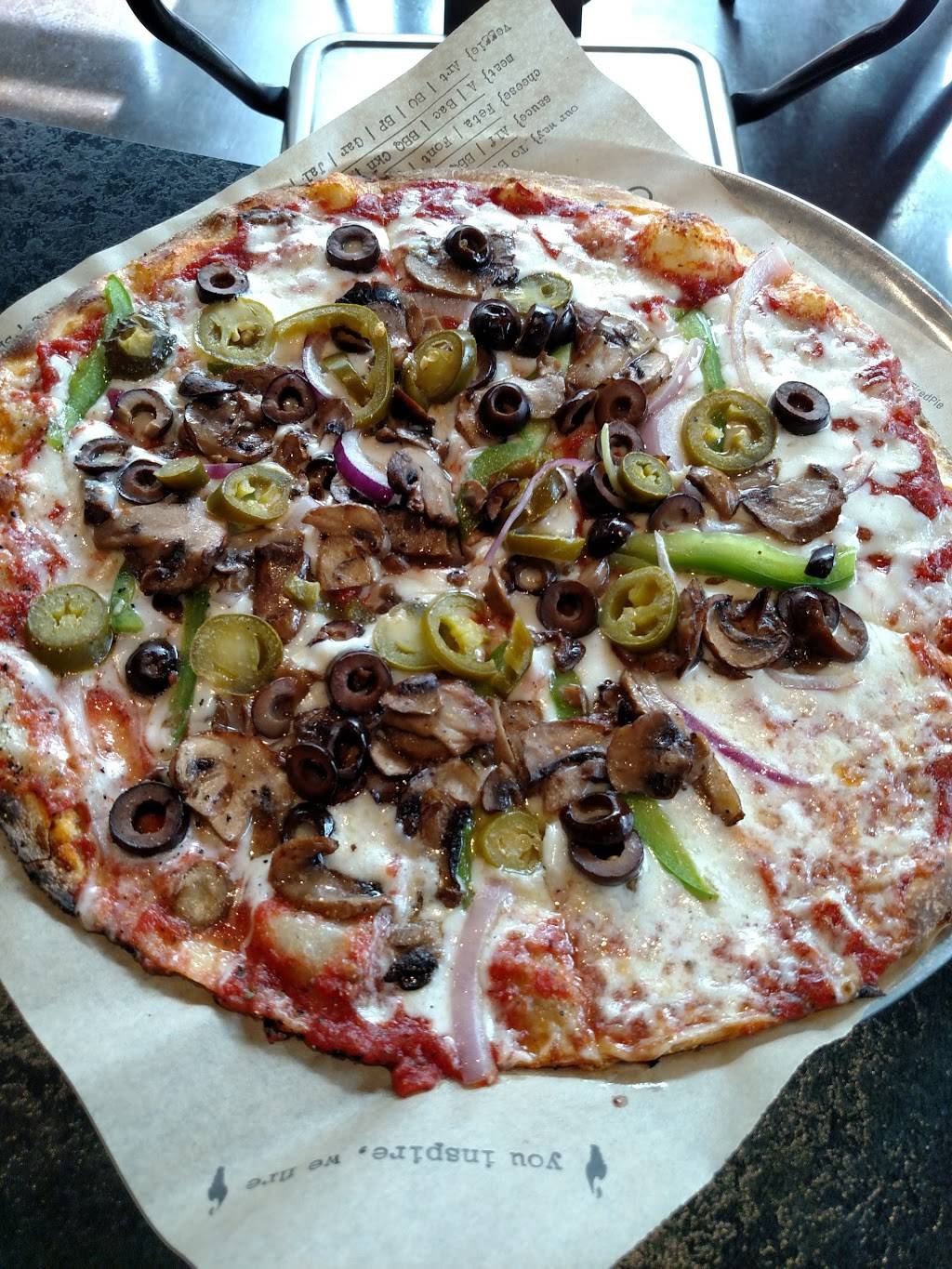Fired Pie | restaurant | 6800 N 95th Ave #870, Glendale, AZ 85305, USA | 6238722222 OR +1 623-872-2222