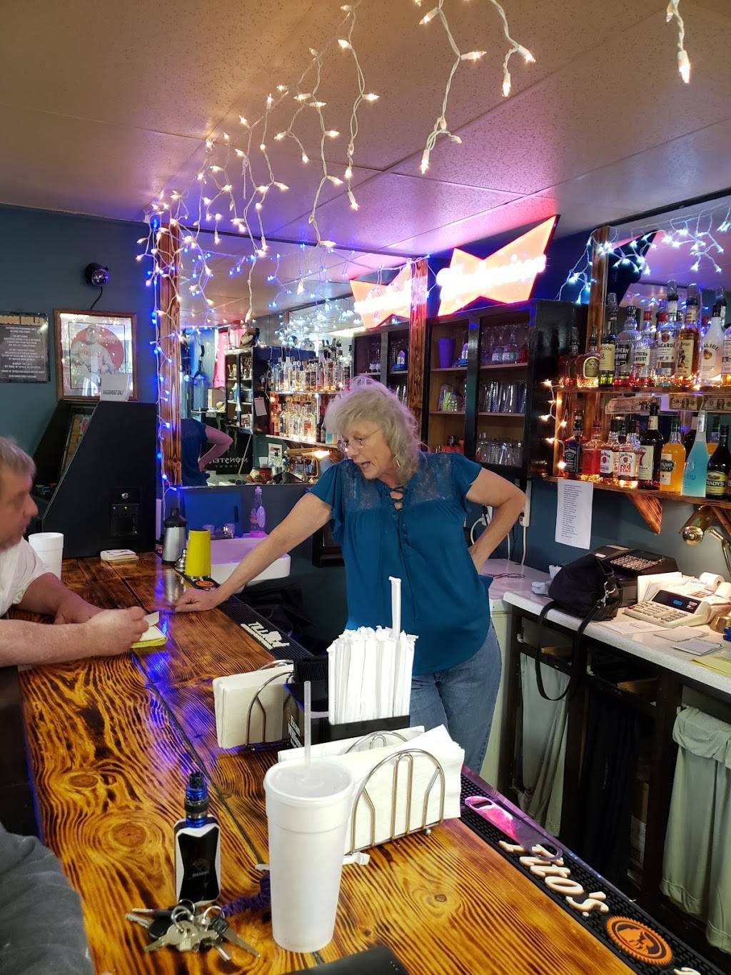 The River Des Peres Yacht Club Deli | restaurant | 7832 Ivory Ave, St. Louis, MO 63111, USA | 3149149033 OR +1 314-914-9033