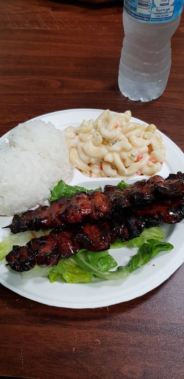 Wholly Grill | restaurant | 66 S Dobson Rd #125, Mesa, AZ 85202, USA | 4805674992 OR +1 480-567-4992