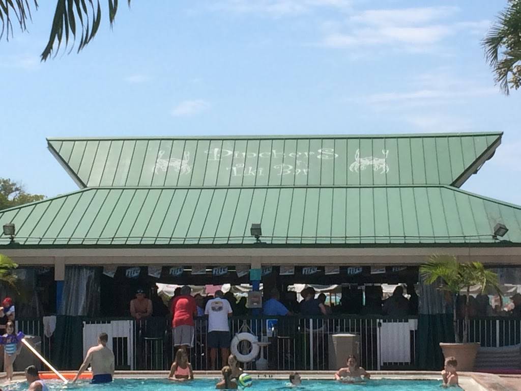 Pinchers | restaurant | 6890 Estero Blvd, Fort Myers Beach, FL 33931, USA | 2394632909 OR +1 239-463-2909