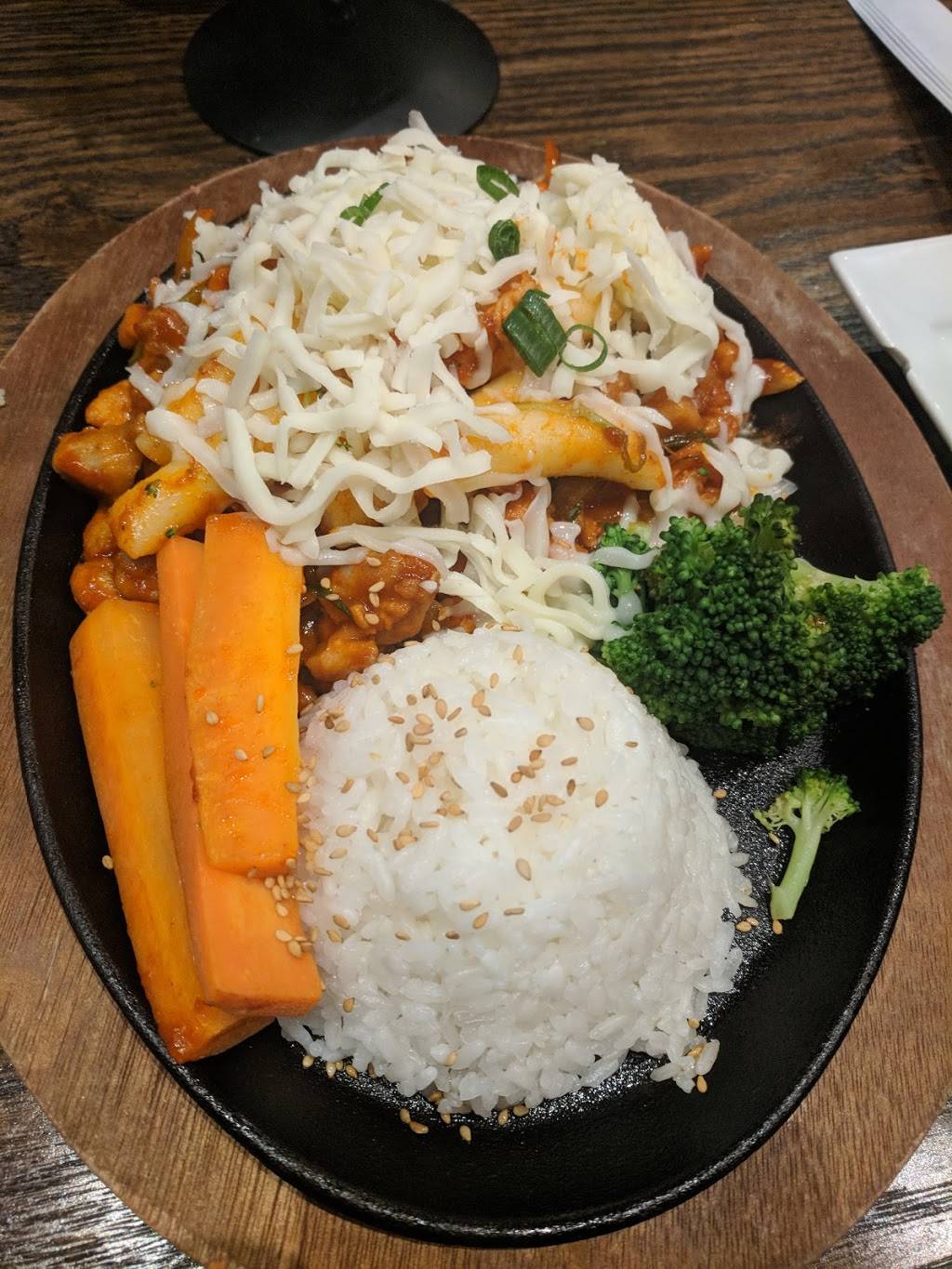 Bonchon | restaurant | 170 College St, New Haven, CT 06510, USA | 2035072159 OR +1 203-507-2159