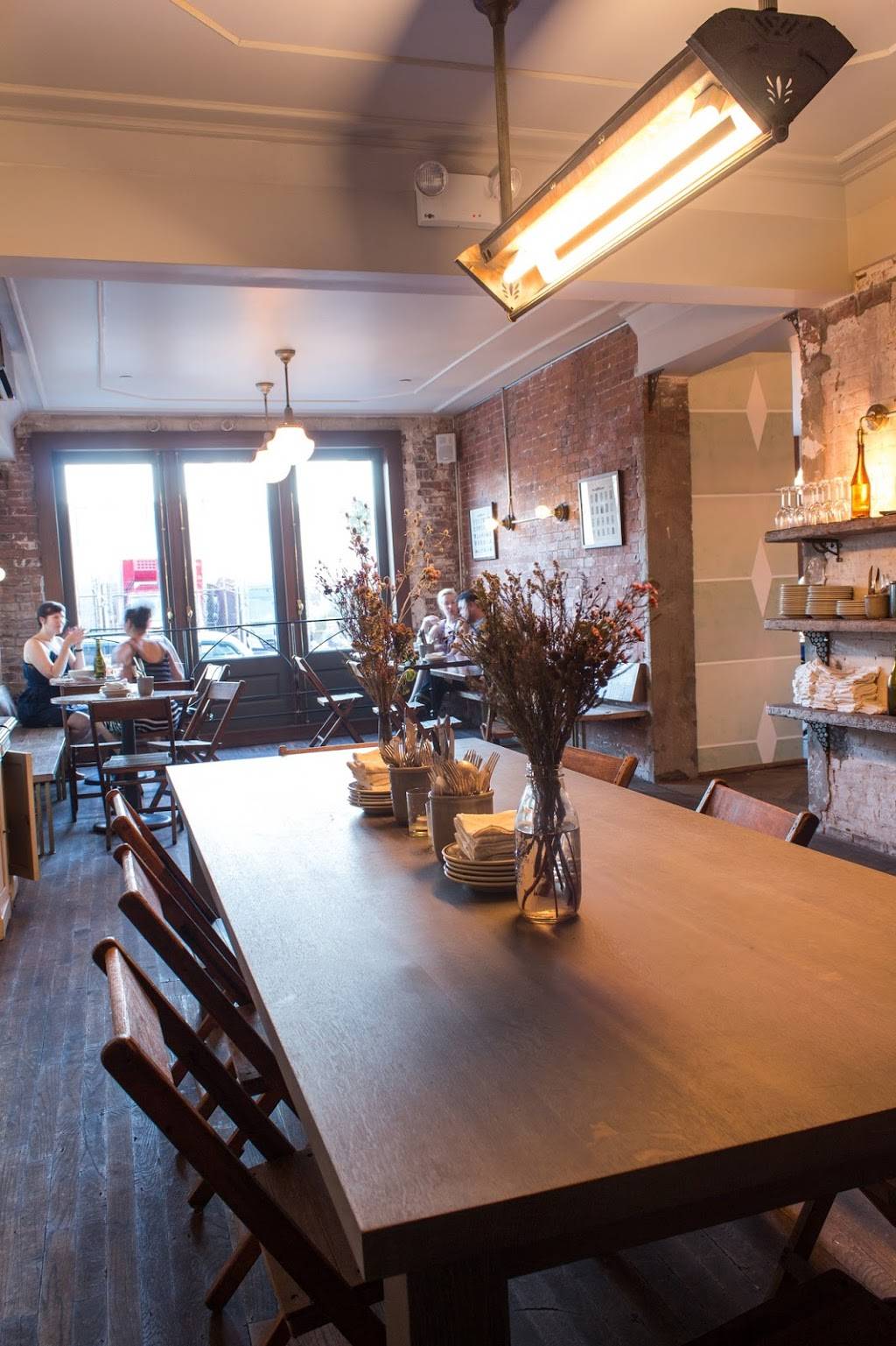 Glasserie | restaurant | 95 Commercial St, Brooklyn, NY 11222, USA | 7183890640 OR +1 718-389-0640