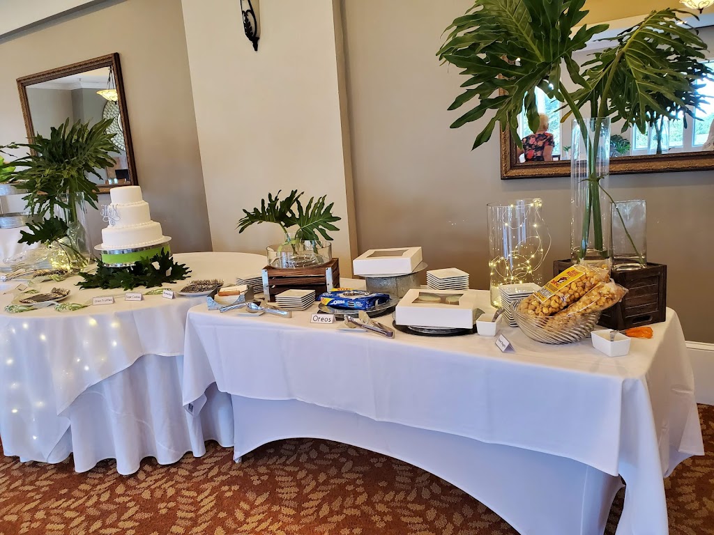 Scenic Hills Country Club | restaurant | 8891 Burning Tree Rd, Pensacola, FL 32514, USA | 8504760380 OR +1 850-476-0380