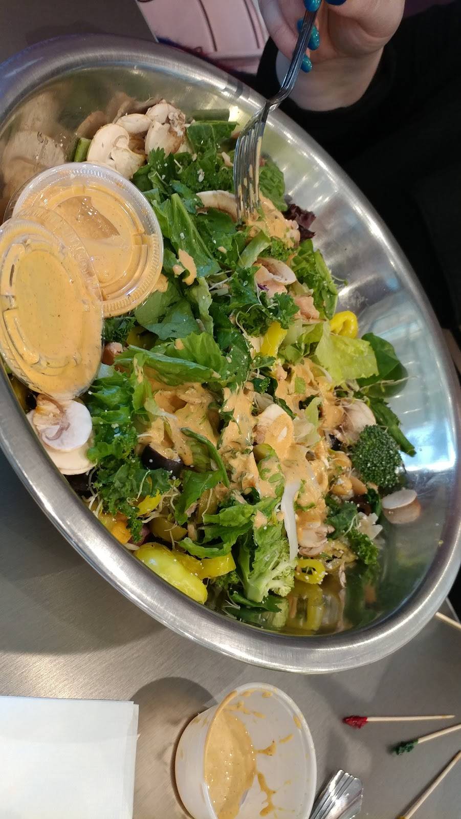Salata | restaurant | 860 Johnson Ferry Rd Ste 200, Atlanta, GA 30342, USA | 4702337493 OR +1 470-233-7493