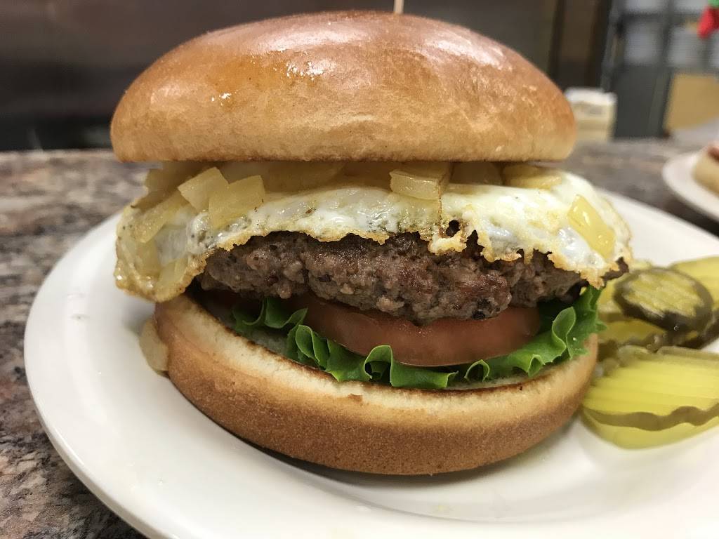 Livingstons | restaurant | 9747 E 21st St N, Wichita, KS 67206, USA | 3166860488 OR +1 316-686-0488