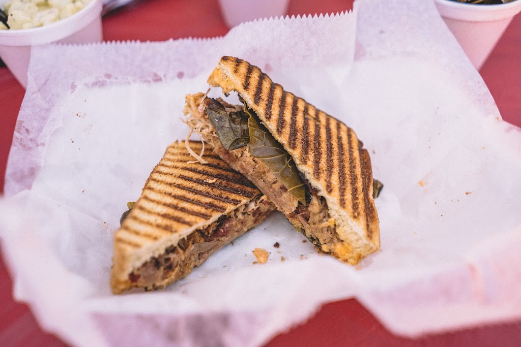 Best Damn Smoked Meats - BDSM BBQ | restaurant | 522 E Cuyahoga Falls Ave, Akron, OH 44310, USA | 3306964367 OR +1 330-696-4367