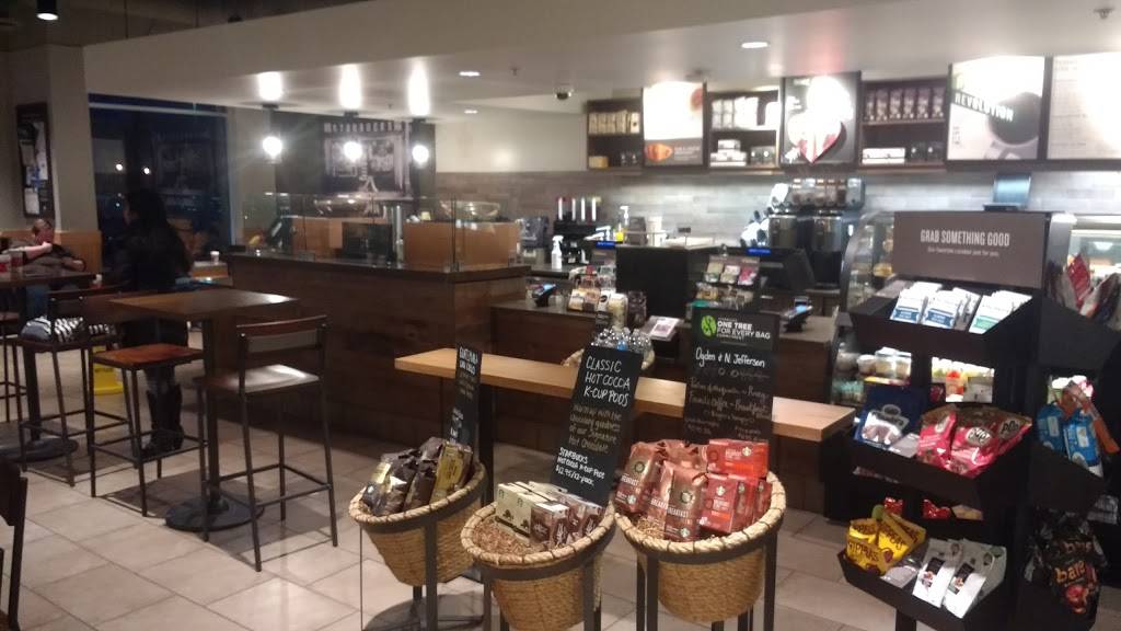 Starbucks | cafe | 544 E Ogden Ave Ste 500, Milwaukee, WI 53202, USA | 4142219099 OR +1 414-221-9099