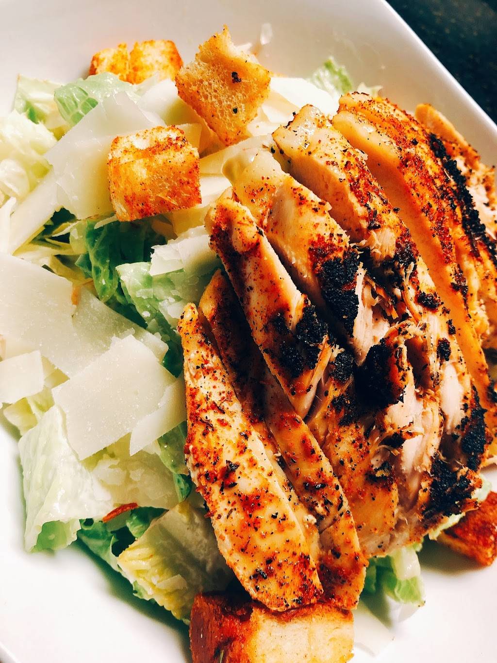 Gringo’s Oyster Bar | restaurant | 1549 Sunset Dr, Coral Gables, FL 33143, USA | 3052849989 OR +1 305-284-9989