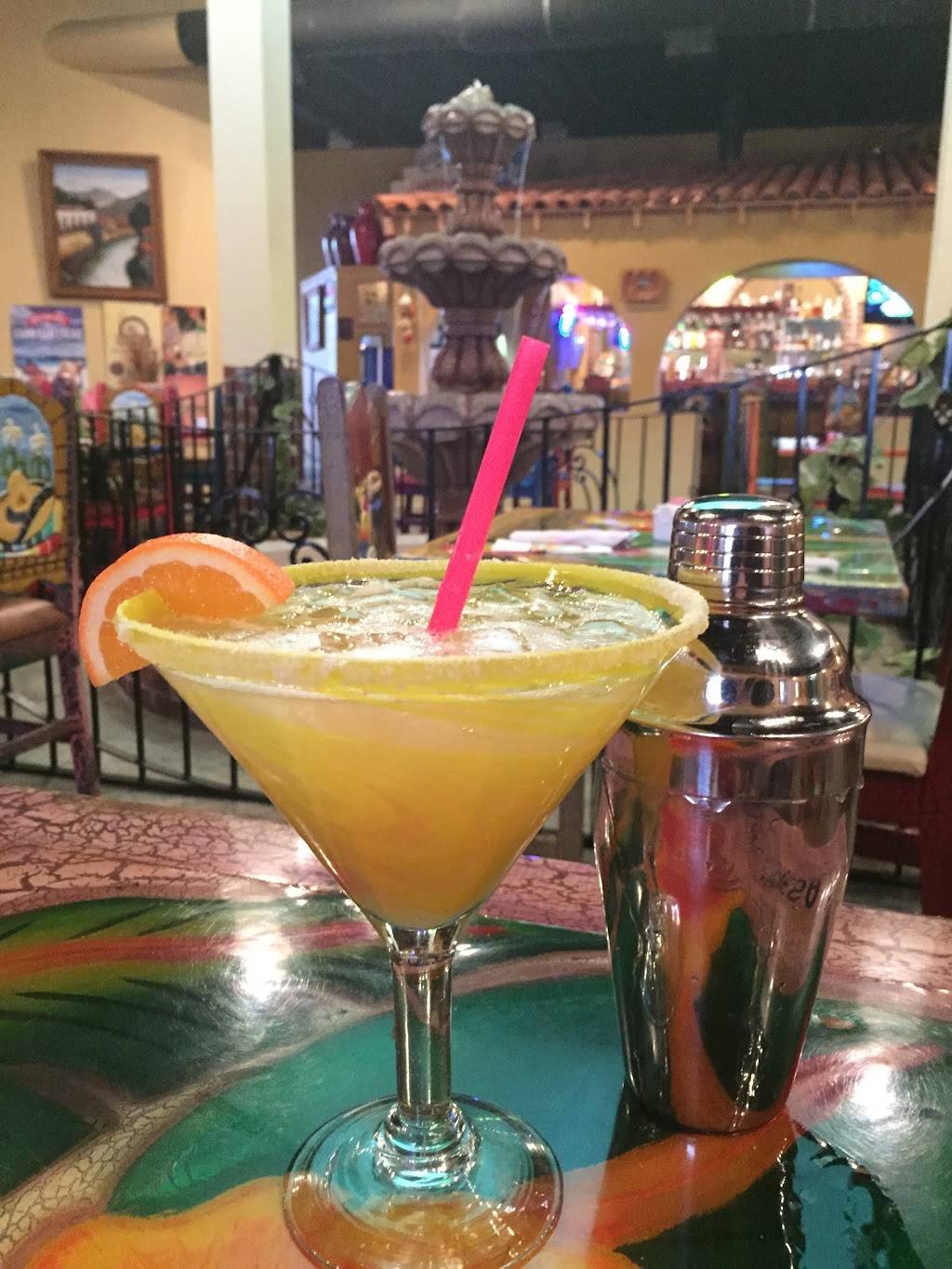 La Mesa Mexican Restaurant | restaurant | 11002 Emmet St #112, Omaha, NE 68164, USA | 4024961101 OR +1 402-496-1101