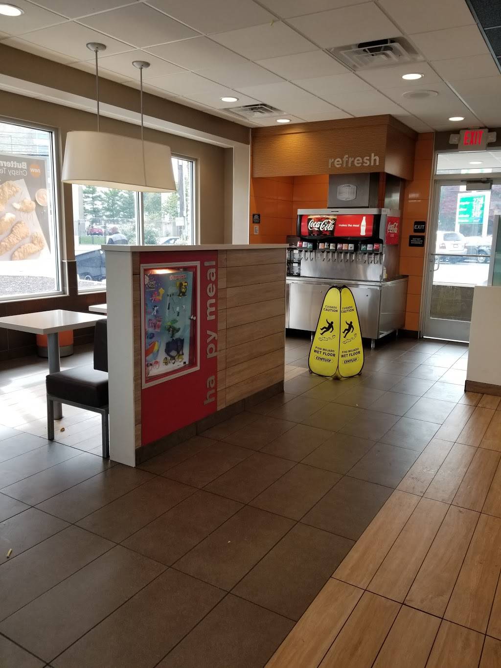 McDonalds | cafe | 1801 Torresdale Ave, Philadelphia, PA 19124, USA | 2155334607 OR +1 215-533-4607