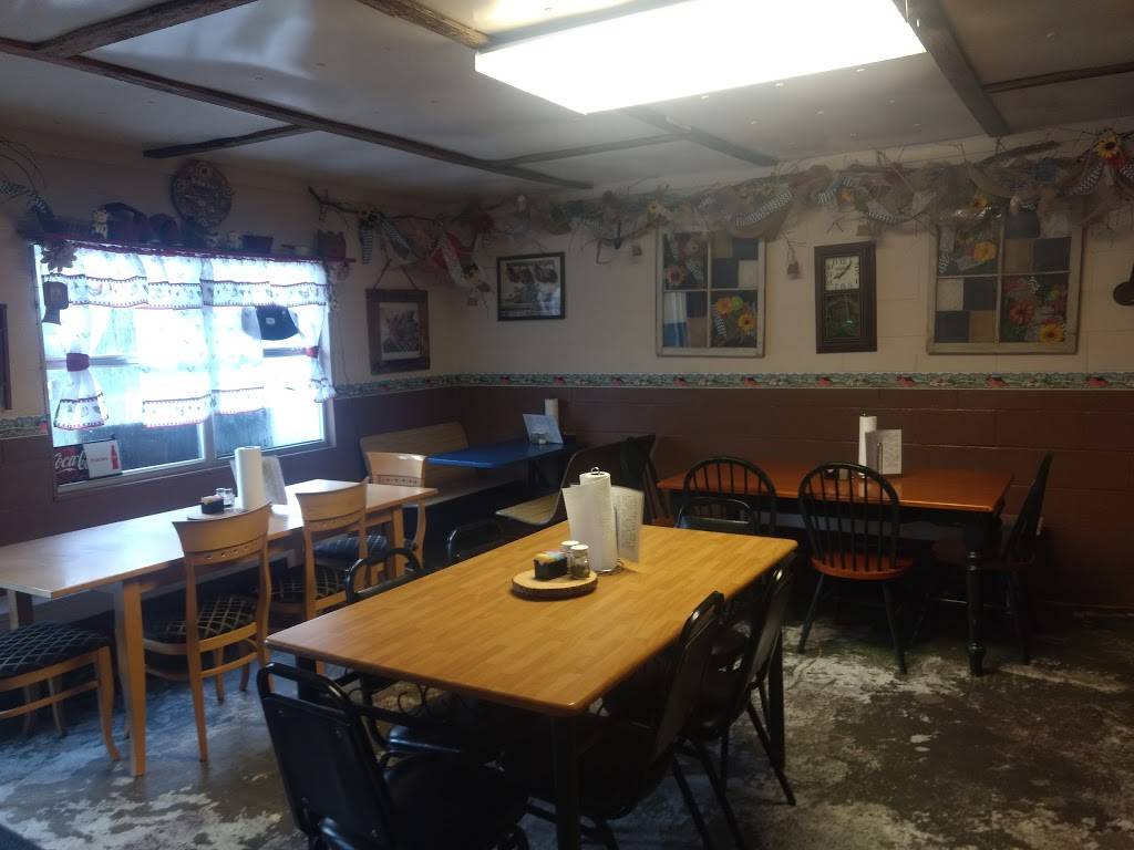 B-Jacs Country Cafe | restaurant | 27251 Main, LA-42, Holden, LA 70744, USA | 2252095582 OR +1 225-209-5582