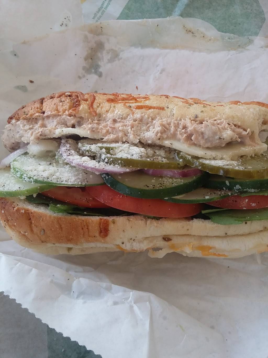Subway | restaurant | 1154 N Washington Blvd, Sarasota, FL 34236, USA | 9413648198 OR +1 941-364-8198
