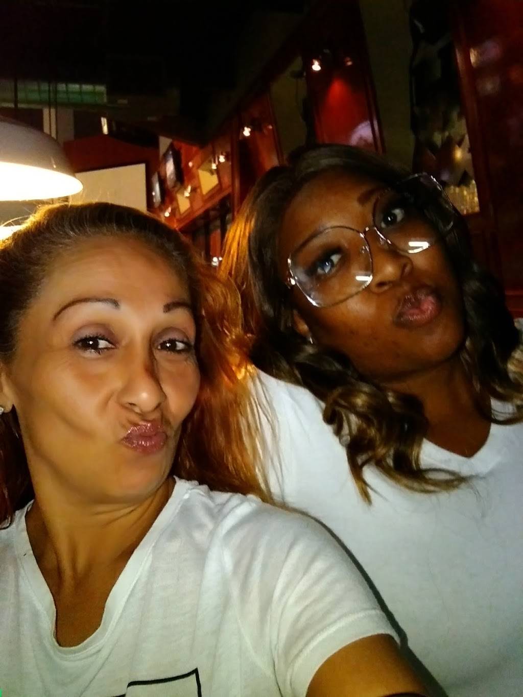 Barneys Bar and Grill | restaurant | 324 FM 1960 East, Suite 108, Houston, TX 77073, USA | 2818935408 OR +1 281-893-5408