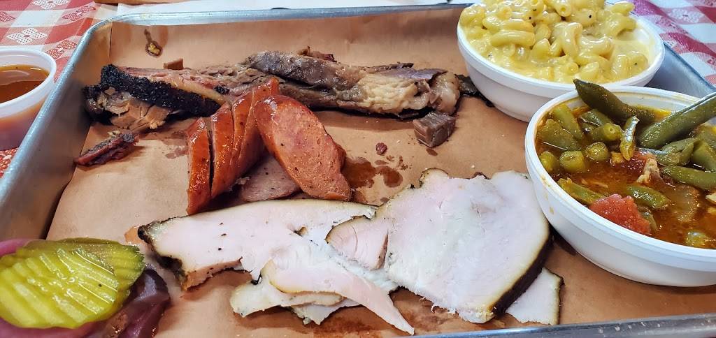 Bar-B-Q Republic of Texas | restaurant | 9607 Southton Rd, San Antonio, TX 78223, USA | 2103753361 OR +1 210-375-3361