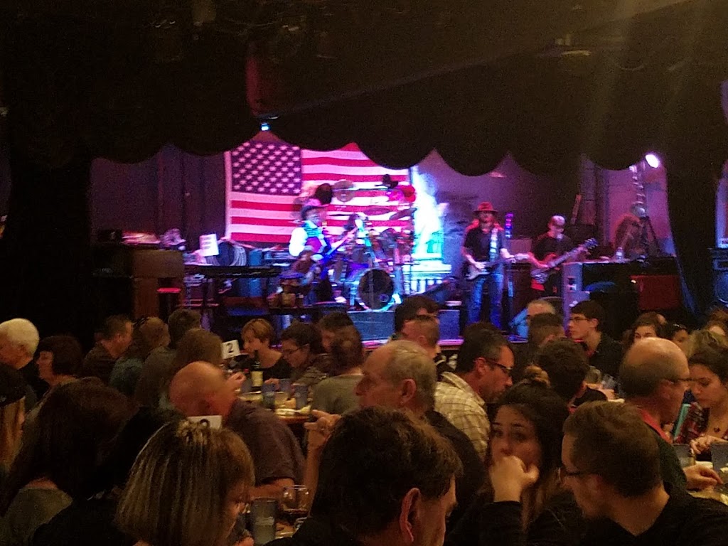 Dam Bar & Grille | restaurant | 644 N Navajo Dr, Page, AZ 86040, USA | 9286452161 OR +1 928-645-2161