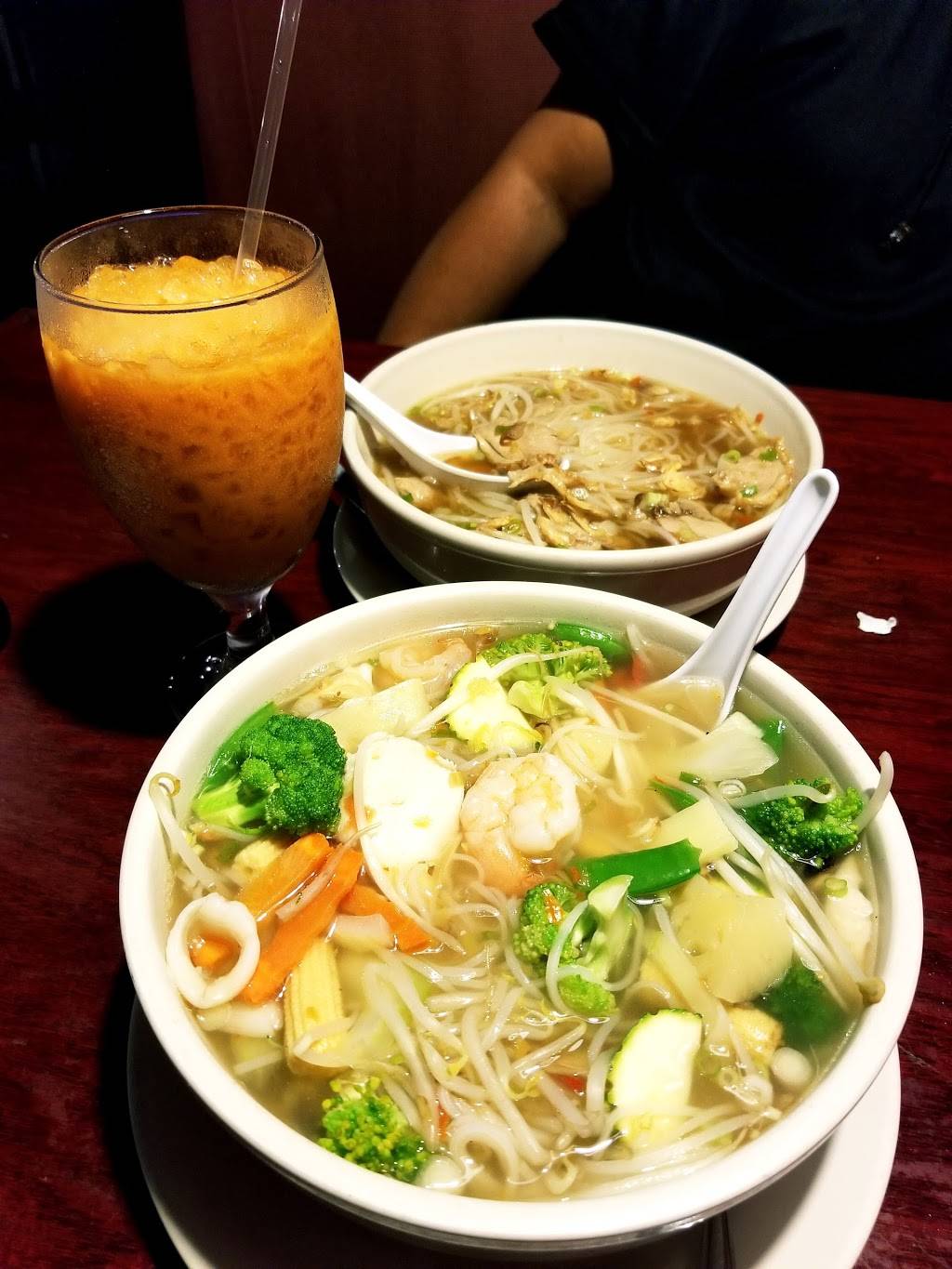 Thai Blues | restaurant | 3275 S Church St, Burlington, NC 27215, USA | 3363508922 OR +1 336-350-8922