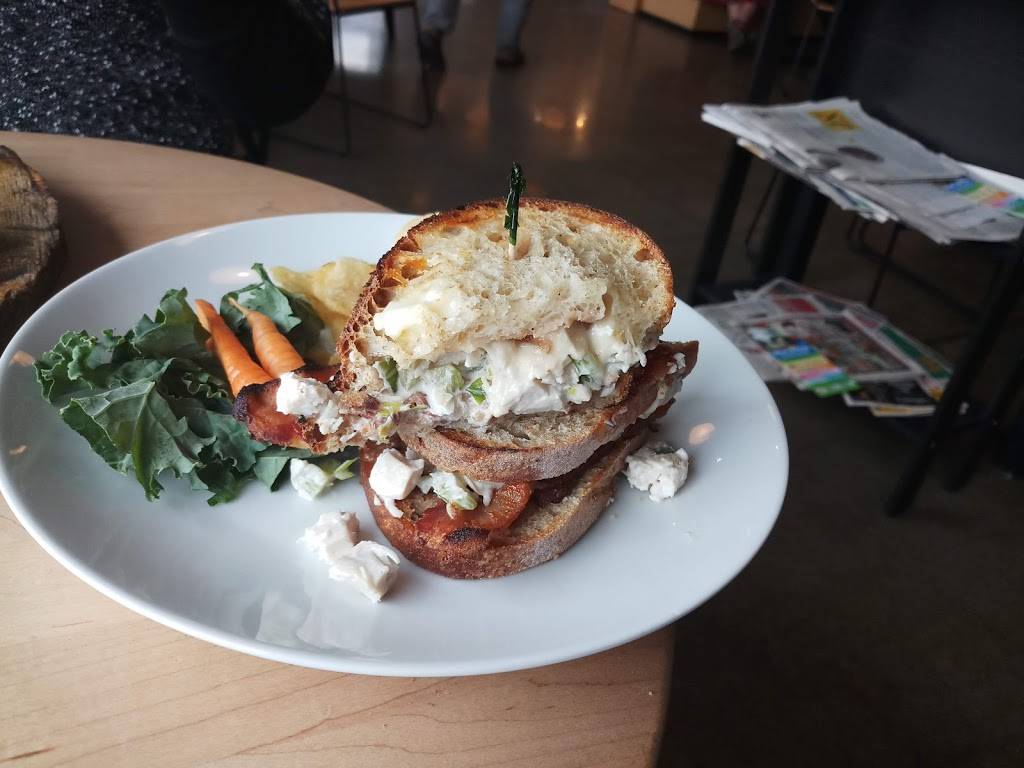 Equator Coffee Roasters | cafe | 451 Ottawa St, Almonte, ON K0A 1A0, Canada | 6132565960 OR +1 613-256-5960