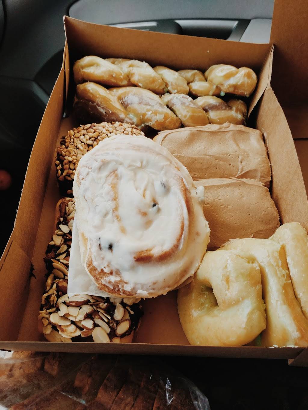 Lehi Country Bakery | bakery | 172 W Main St, Lehi, UT 84043, USA | 8017689544 OR +1 801-768-9544