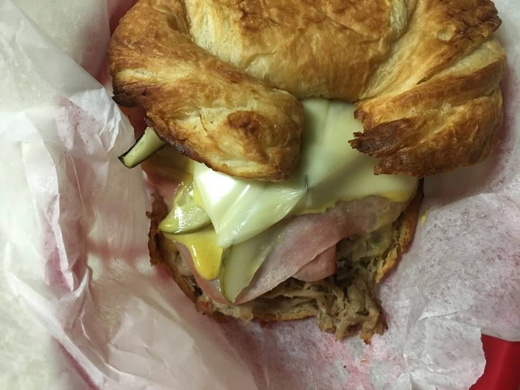 Rachels Roadside Bar & Grill | restaurant | W17298 Spruce Rd, Wittenberg, WI 54499, USA | 7152533190 OR +1 715-253-3190