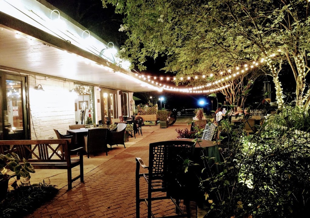 Jesses Restaurant | restaurant | 14770 Oak St, Magnolia Springs, AL 36555, USA | 2519653827 OR +1 251-965-3827