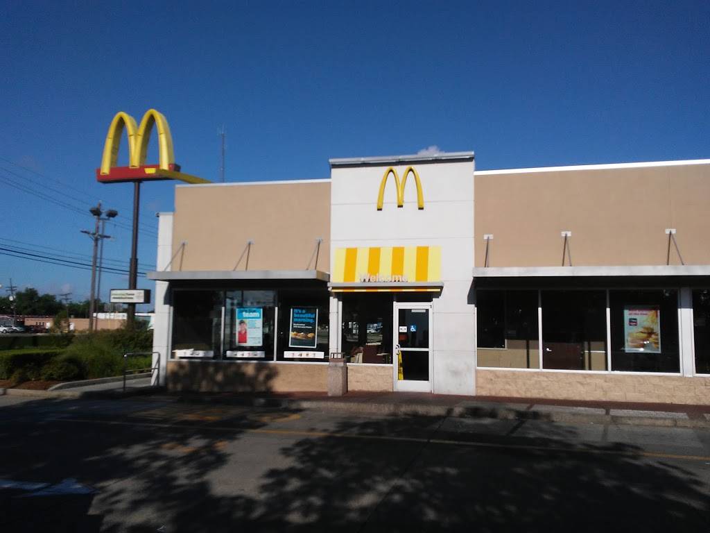 McDonalds | cafe | 8009 Florida Blvd, Baton Rouge, LA 70806, USA | 2259268990 OR +1 225-926-8990