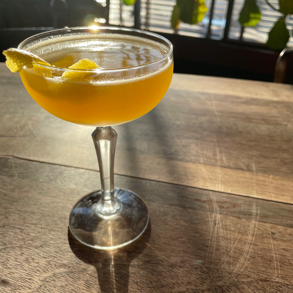 Park Bar | restaurant | 2040 Park Ave, Detroit, MI 48226, USA | 3139622933 OR +1 313-962-2933