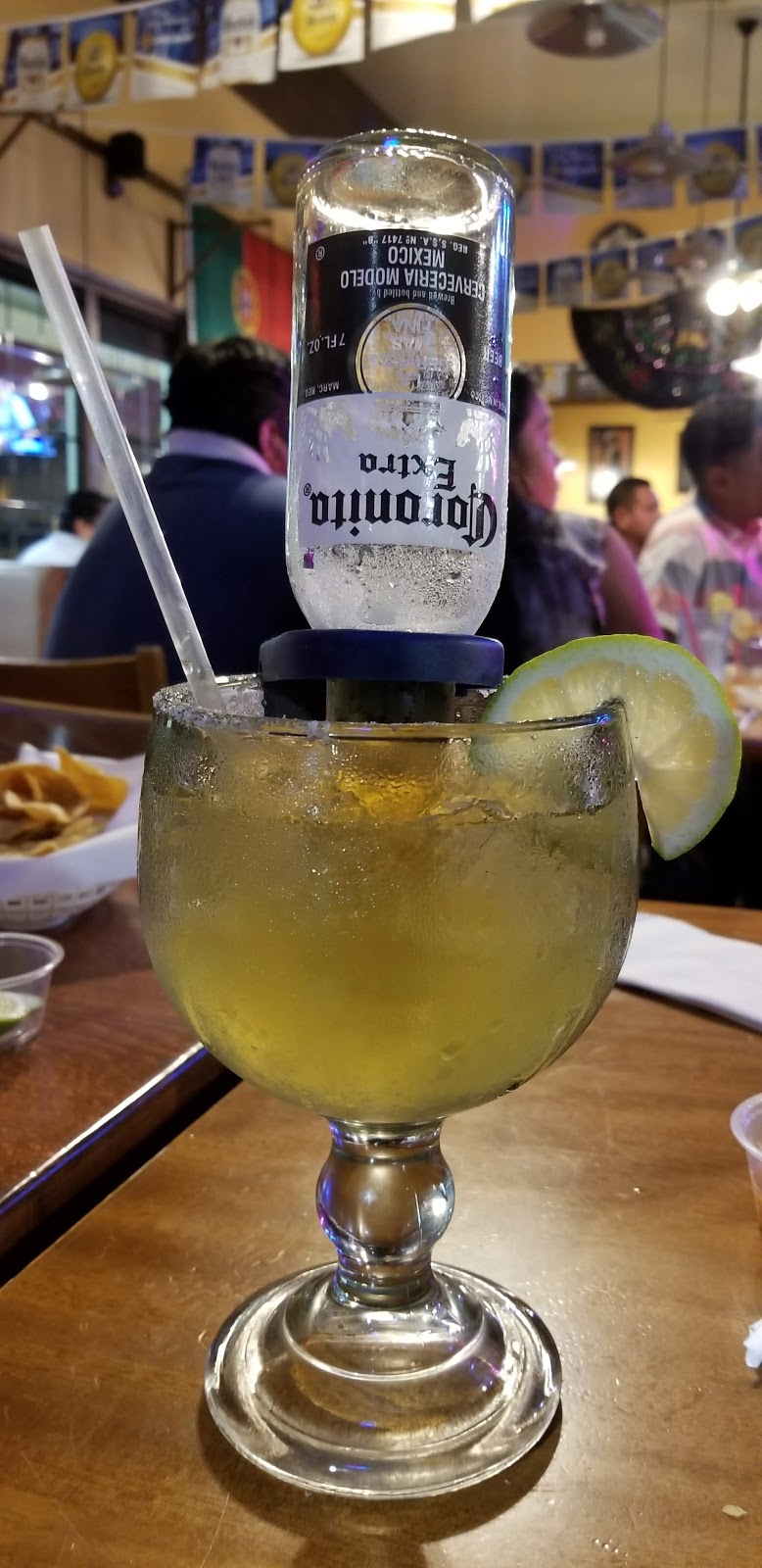 Las Sirenas Bar And Grill | restaurant | 2091 N Oxnard Blvd, Oxnard, CA 93036, USA | 8052781778 OR +1 805-278-1778