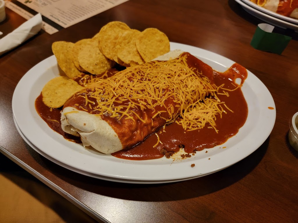 Bradys Bar | restaurant | 401 S Union St, Traverse City, MI 49684, USA | 2319468153 OR +1 231-946-8153