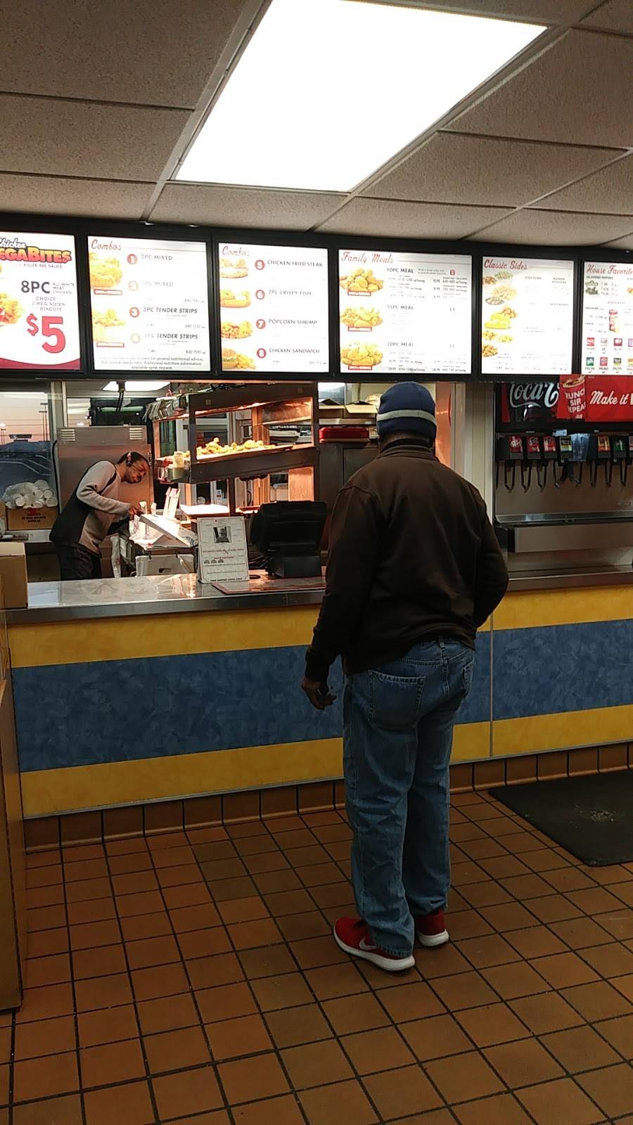 Churchs Chicken | restaurant | 1025 W Camp Wisdom Rd, Dallas, TX 75232, USA | 2143759097 OR +1 214-375-9097