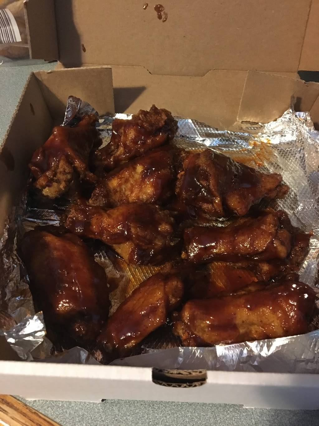 Antonys Pizza | restaurant | 5501 Market Ave N, Canton, OH 44721, USA | 2343470678 OR +1 234-347-0678