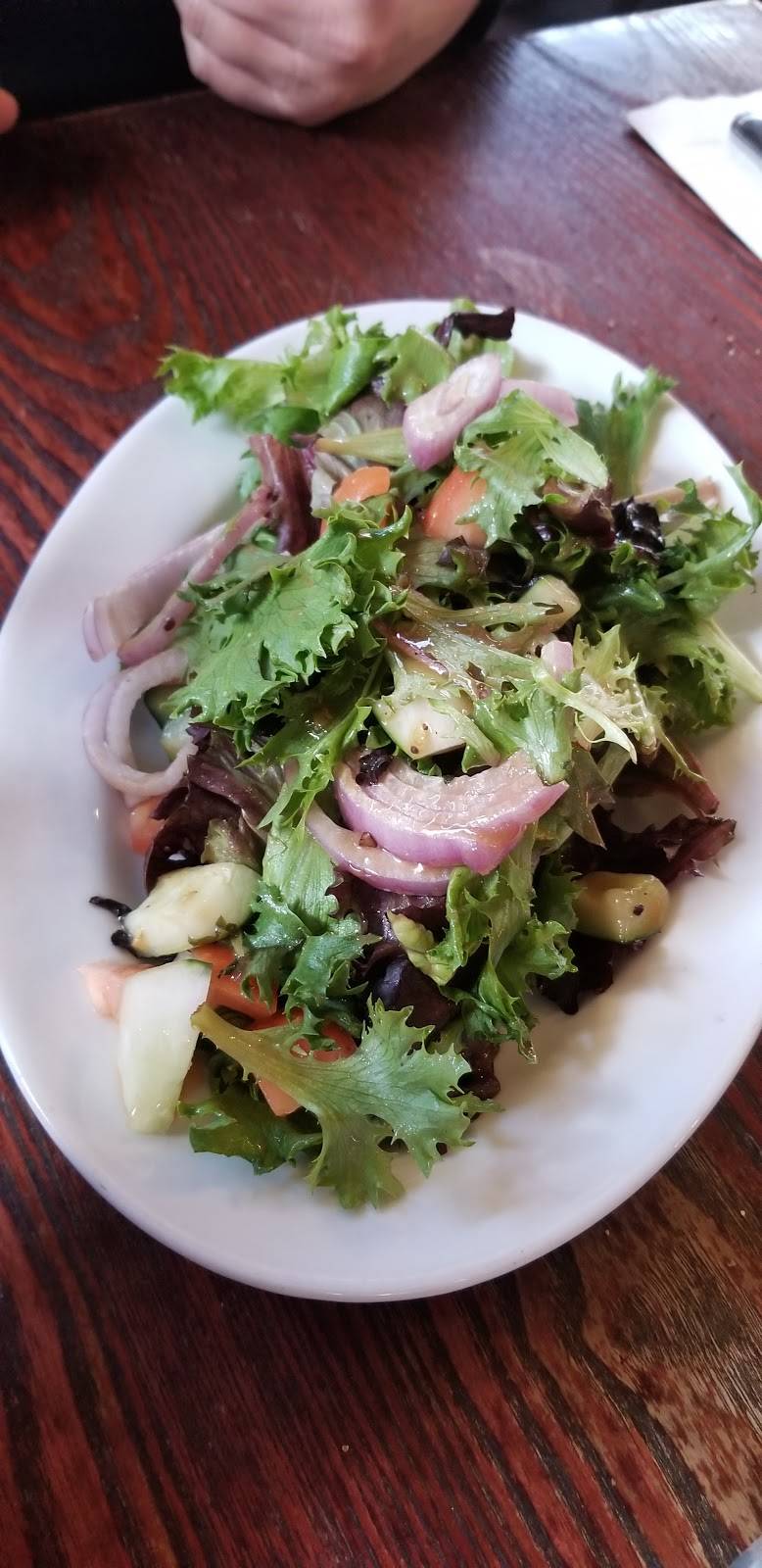 The Hideaway Kitchen & Bar | restaurant | 30 Grove St, Ridgefield, CT 06877, USA | 2034387676 OR +1 203-438-7676