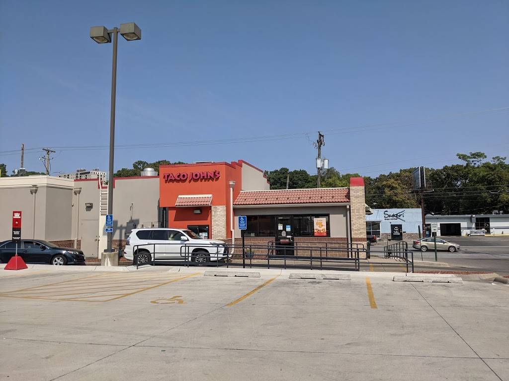 Taco Johns | restaurant | 2600 Ingersoll Ave, Des Moines, IA 50312, USA | 5152436900 OR +1 515-243-6900