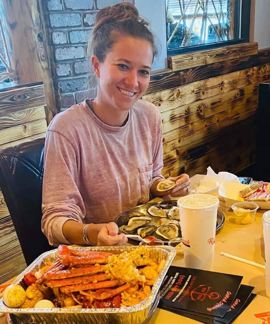 Red Hook Cajun Seafood & Bar (Union) | restaurant | 1433 Union Ave, Memphis, TN 38104, USA | 9016728147 OR +1 901-672-8147